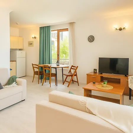 Apartamento Sea Sirena With A Mountain View